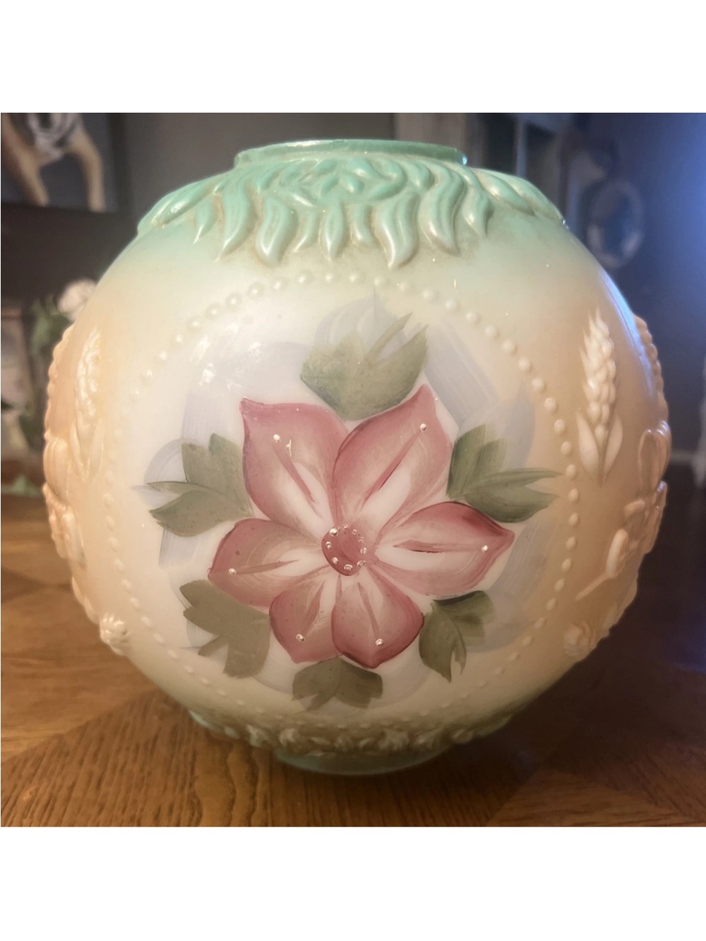 Vintage Fenton Gone w/ The Wind Lamp Globe (GLOBE ONLY -DAMAGED BUT USABLE -READ